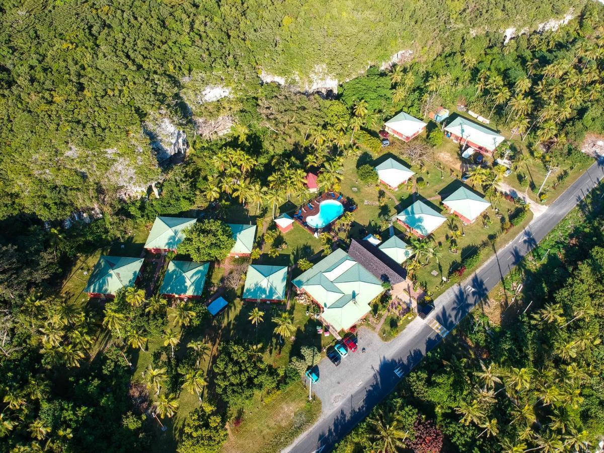 Hotel Oasis De Kiamu острів Ліфу Екстер'єр фото